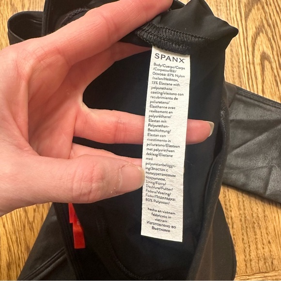 Spanx Faux Stretch-Leather Leggings Black Size Medium - Picture 10 of 12